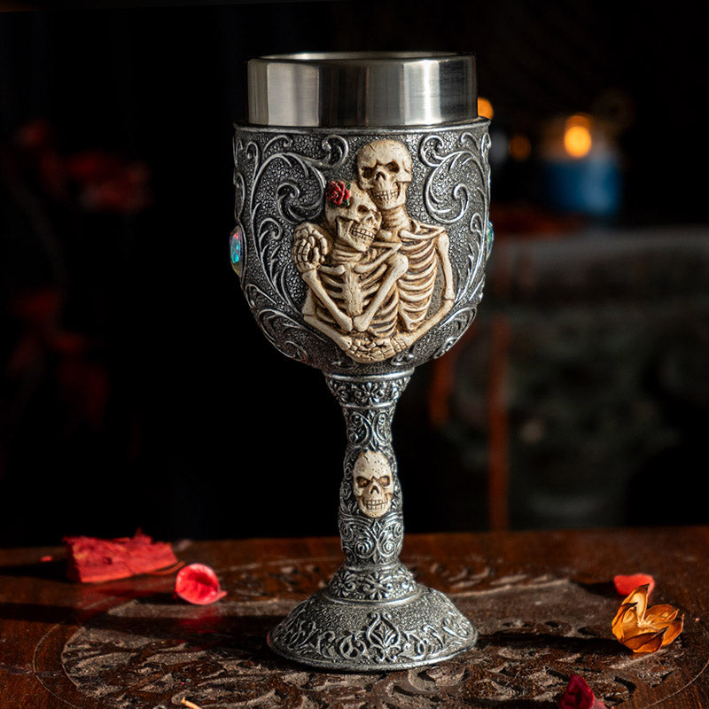 Skeleton Couple Wine Goblet Gothic 8 Floz Chalice Cup with Romantic Skeletal Embrace Design Resin and Stainless Steel Wine Glass for Halloween Decor and Bar Display