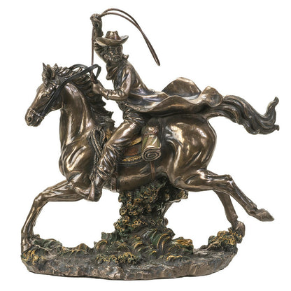 Cowboy Lasso Action Statue 9.5 Inches