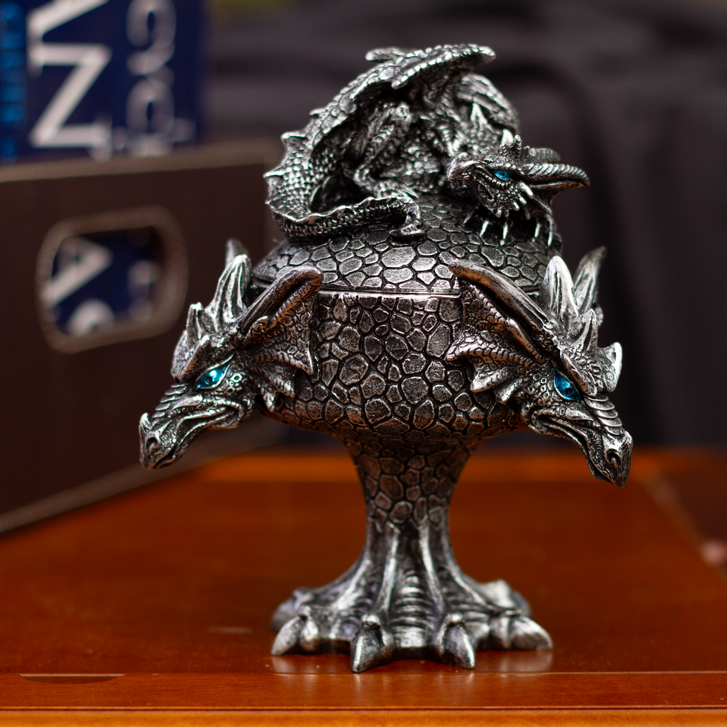 Fantasy Myths Legends Dragon Heads Dragon Baby Perching on Box Jewelry Trinket Box Figurine