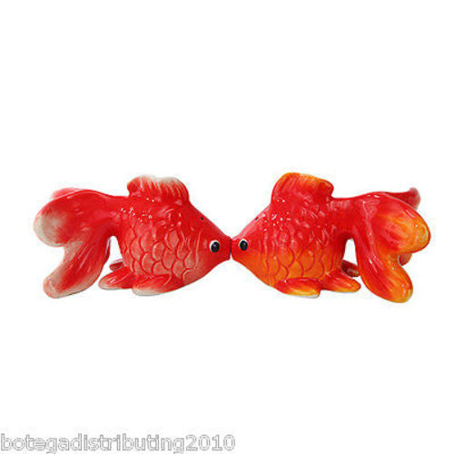 Gold Fish Ceramic Magnetic Salt and Pepper Shaker Fish Tank SP