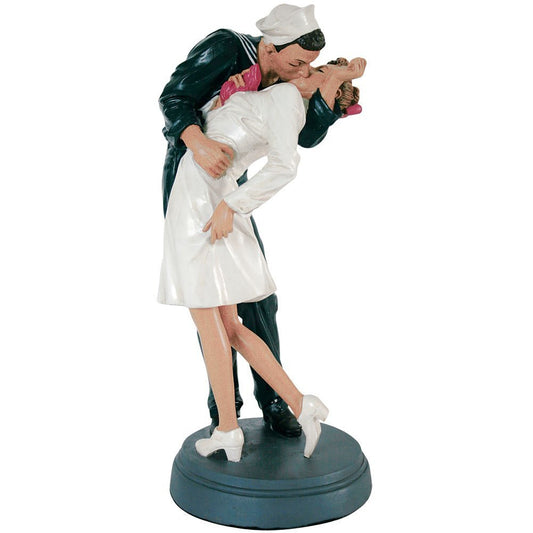 Unconditional Surrender WW2 Navy Sailor And Nurse Statue Icon Scene